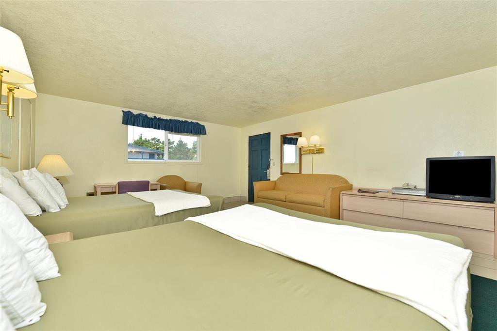 Newport Coast Inn Стая снимка